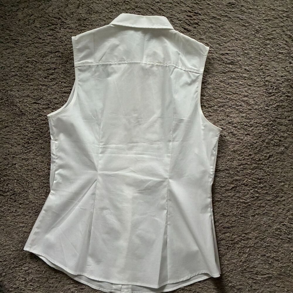 Banana Republic Riley Women Top 10P White Ruffle Sleeveless Tailored Preppy - Picture 2 of 10